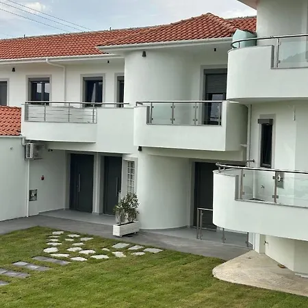 Апартаменты Verandas *